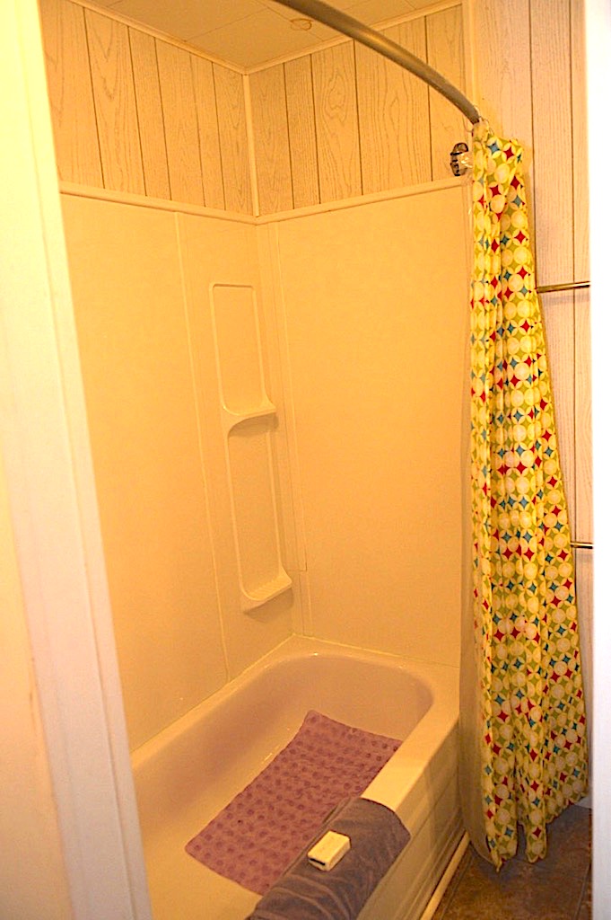 Cottage Rental, Doran Bay Resort, Iroquois,Ontario,Canada Cottage 1